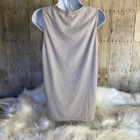 🌿HOST PICK🌿 Fabletics Side Slit Tank - Picture 4 of 6